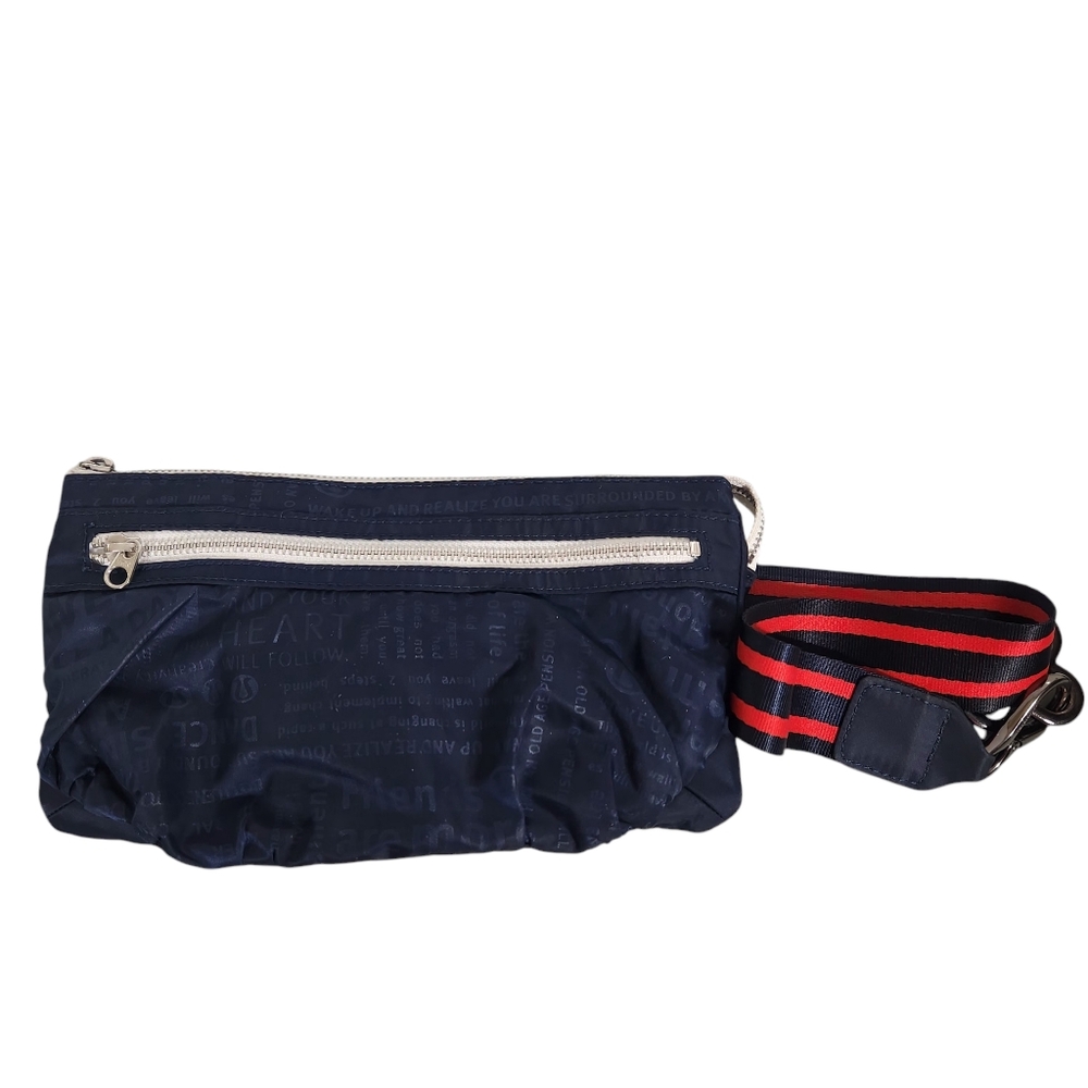 Lululemon Belt Bag - Picture 3 of 13